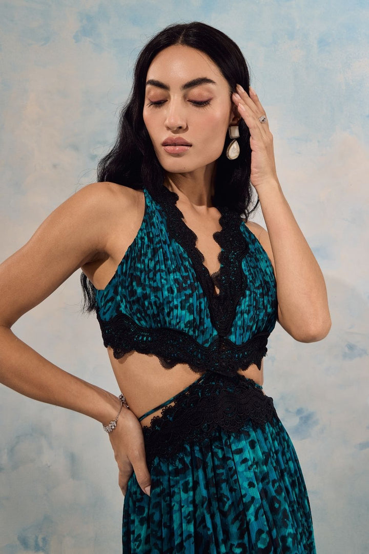 Arlys Dress