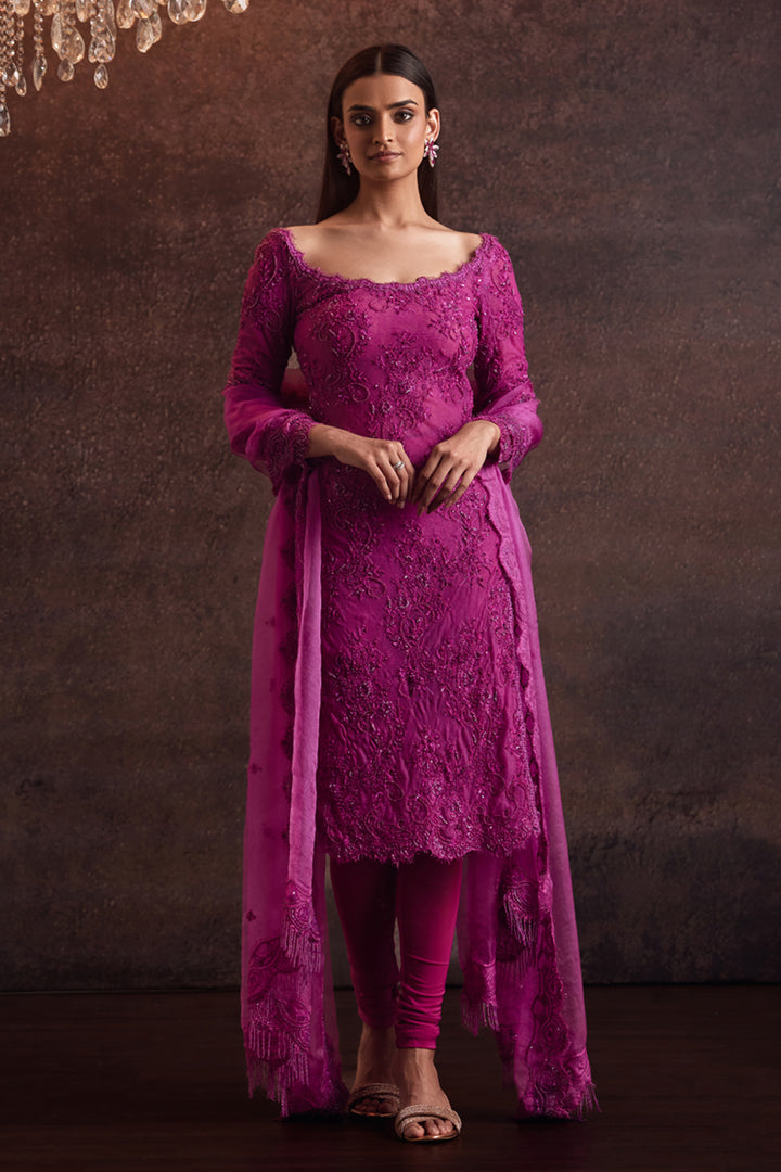 Caksani Magenta Pink Embellished Straight Fit Kurta Set