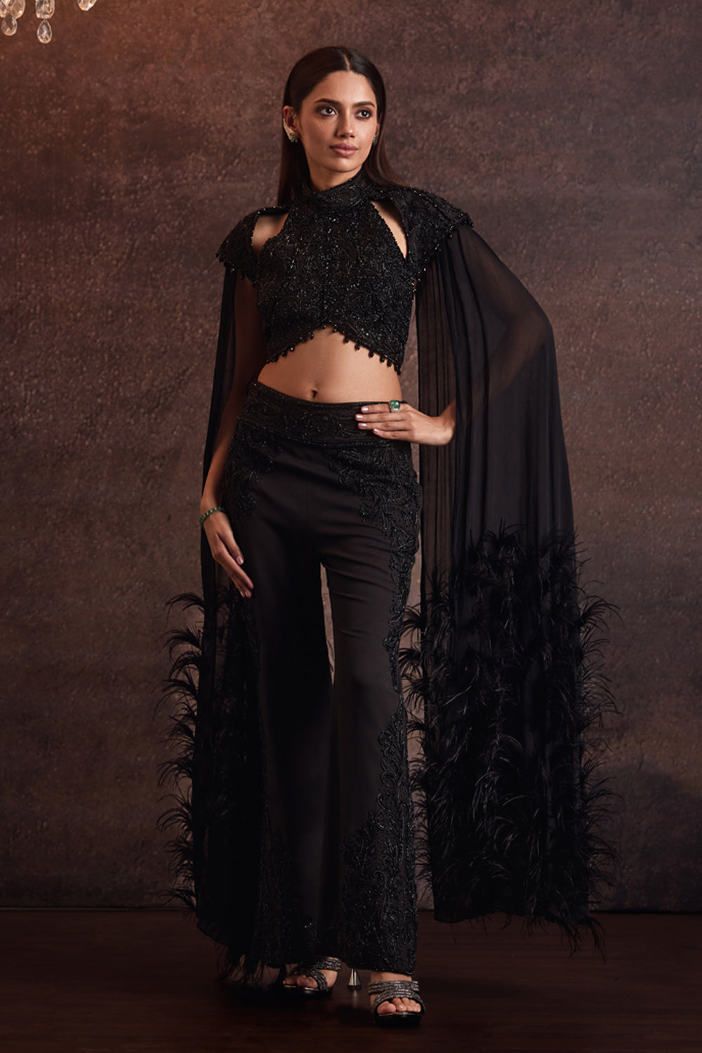 Krasa Black Feather Cape Sleeves Blouse With Pants