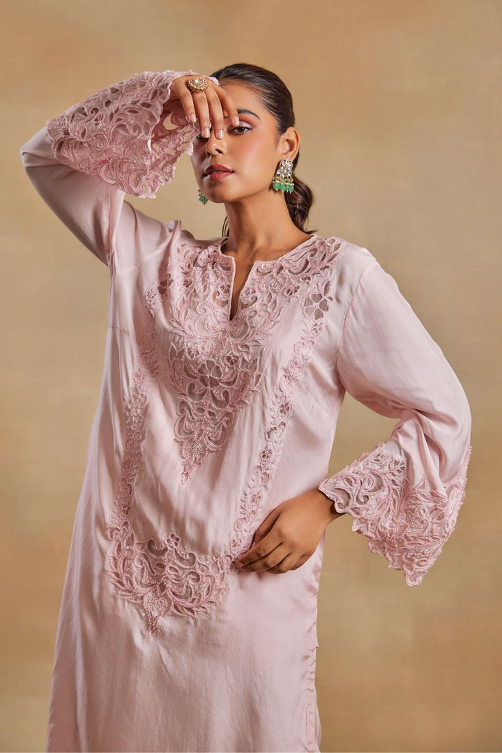 Naila Baby Pink Kurta & Pants Set