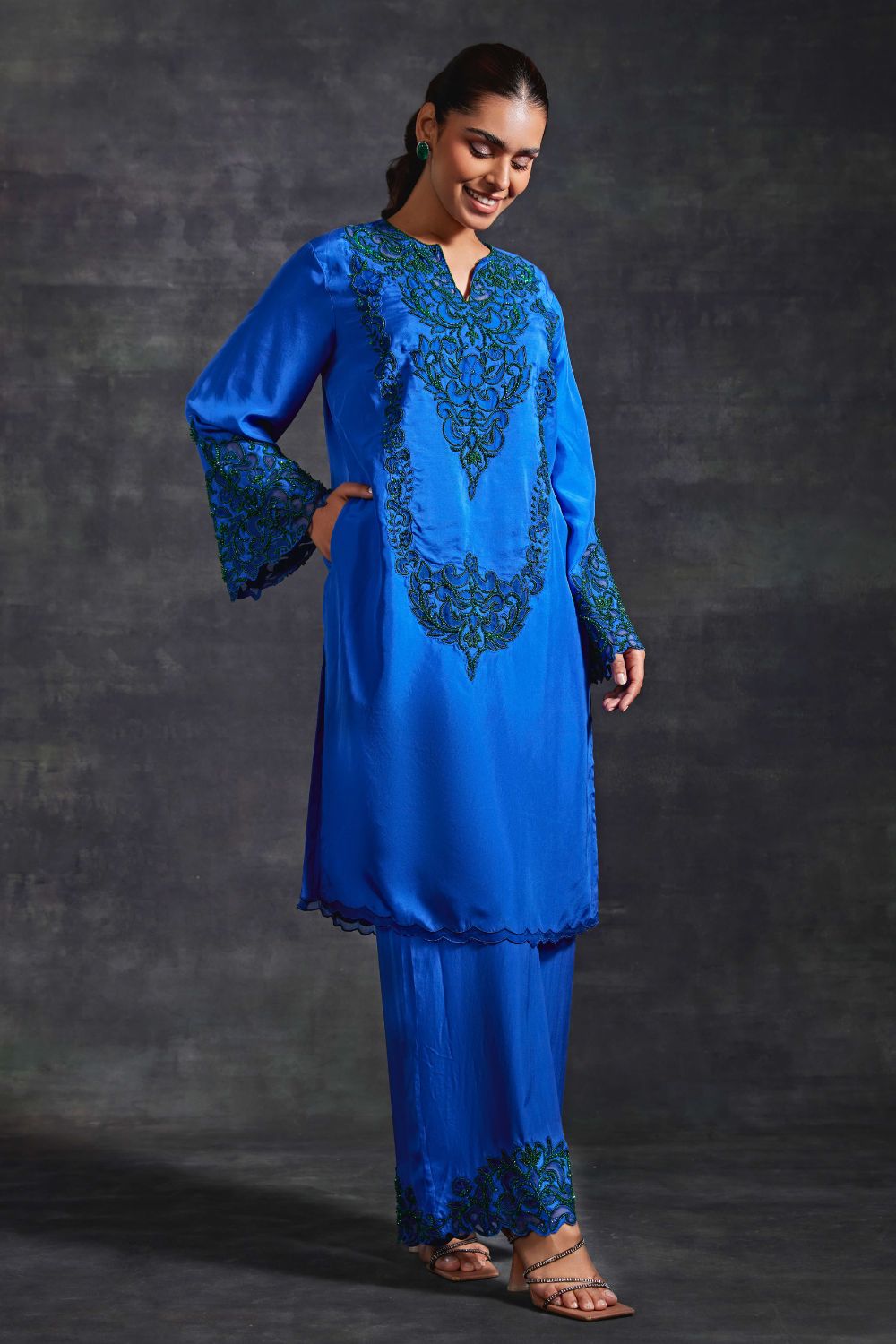 Advika Blue Kurta & Pants Set